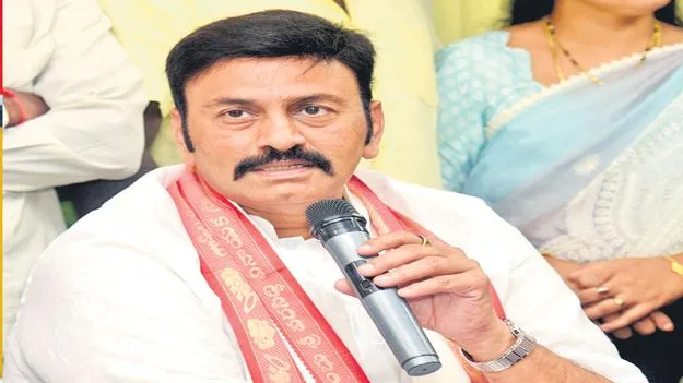 Deputy Speaker Raghu Rama: జగన్‌ ఇంట్లో కూర్చుని మాట్లాడితే కుదరదు