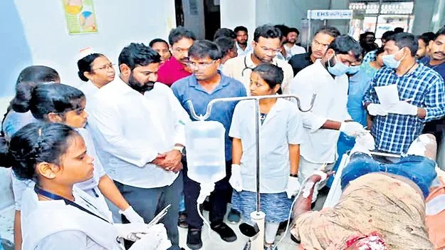 Parvathipuram: ఆర్టీసీ కాంప్లెక్స్‌ ఆవరణలో బాణసంచా పేలుడు