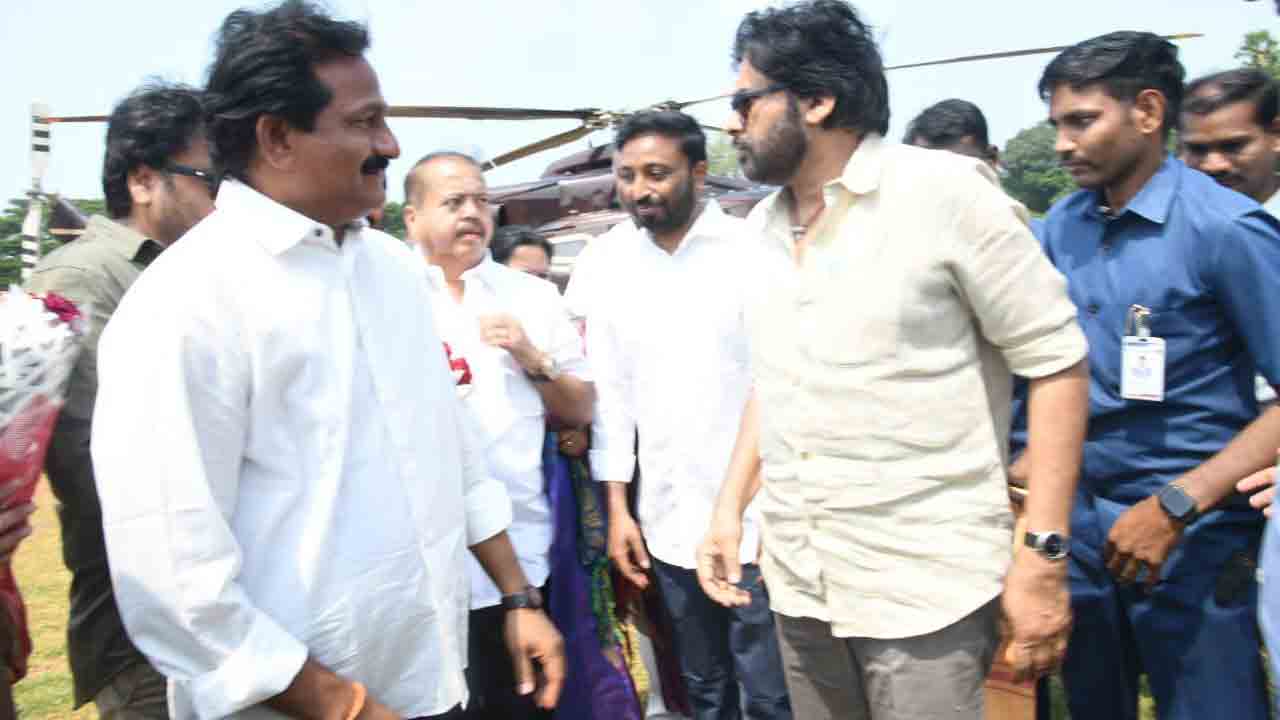 Pawan Kalyan Uppada Meeting: కాకినాడ జిల్లా కలెక్టరేట్‌లో పవన్ కళ్యాణ్ 'ఉప్పాడ ప్రాంత మాట – మంతి' కార్యక్రమం