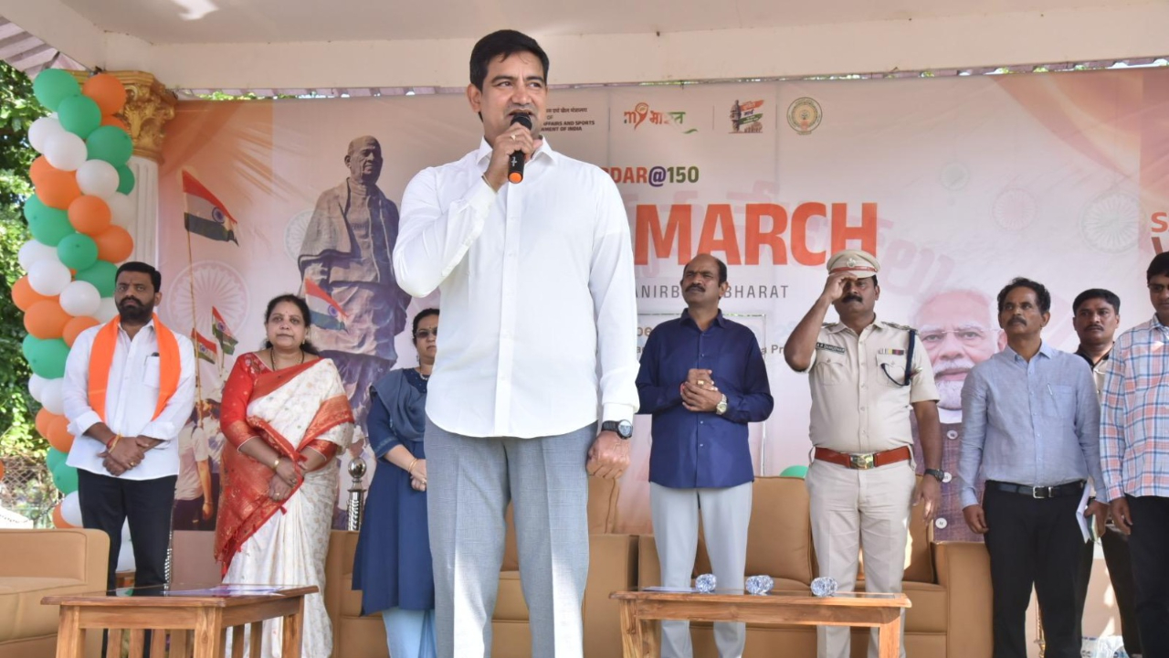 Vizianagaram: విజయనగరంలో సమైక్యతా ర్యాలీ