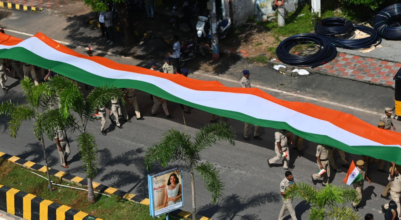 Vizianagaram: విజయనగరంలో సమైక్యతా ర్యాలీ