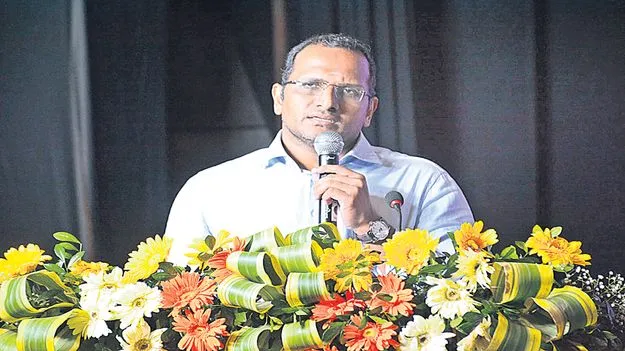 గడువులోగా ప్రారంభిస్తే  పరిశ్రమలకు ప్రోత్సాహకాలు