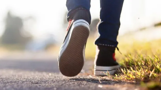 Winter Walking Tips: శీతాకాలంలో వాకింగ్ చేసేవారు ఈ విషయాలు గుర్తుంచుకోవాలి.!