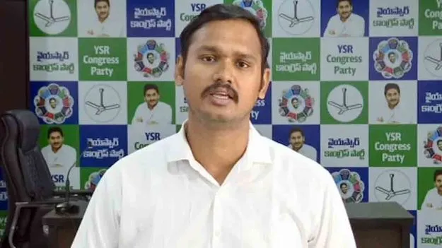 Nagarjuna Yadav: వైసీపీ నేత నాగార్జున యాదవ్ వీరంగం.. హోటల్ యజమానిపై దాడి..