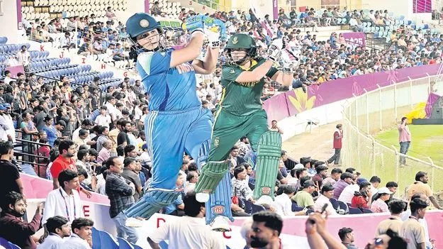 రిచా ఘోష్‌ మెరుపు ఇన్నింగ్స్‌