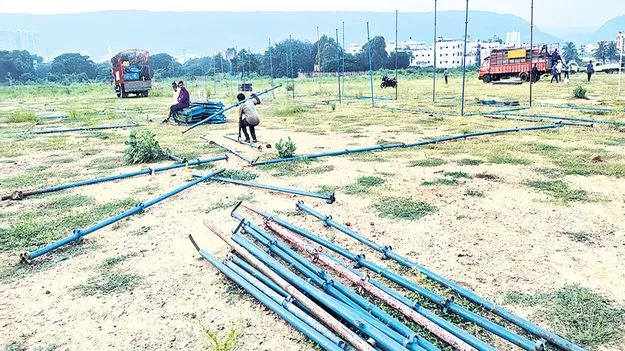 దుకాణం తెరిచారు!