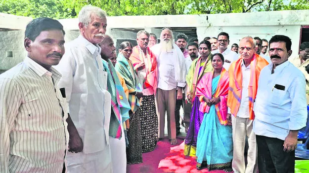 ఆలయ పాలక మండలి ప్రమాణస్వీకారం