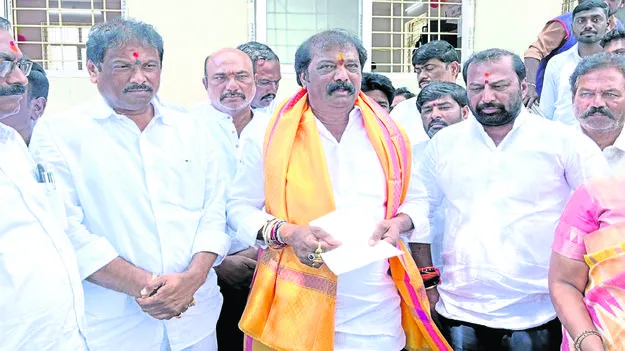 వైసీపీ శవరాజకీయాలు మానాలి