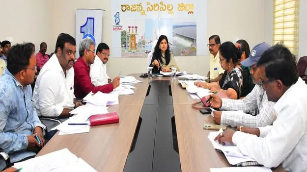 తుఫాన్‌ నష్టంపై నివేదికలు అందించాలి