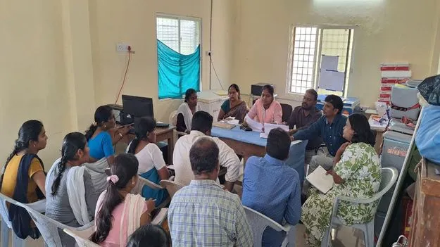 పొగాకుతో కలిగే అనర్థాలపై అవగాహన పెంచాలి