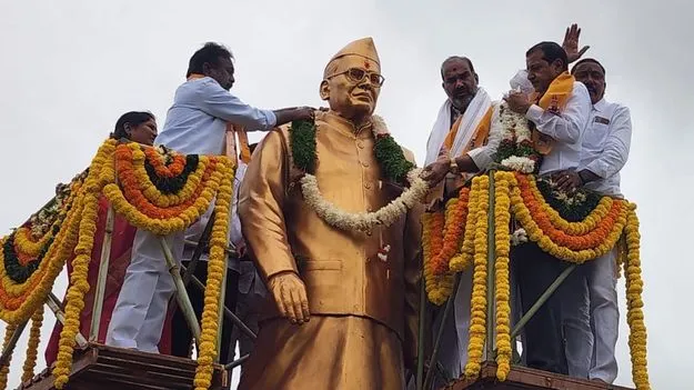 ఘనంగా కొండా లక్ష్మణ్‌ బాపూజీ జయంతి