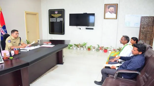 బాధితుల సమస్యల పరిష్కారమే లక్ష్యంగా గ్రీవెన్స్‌ డే 