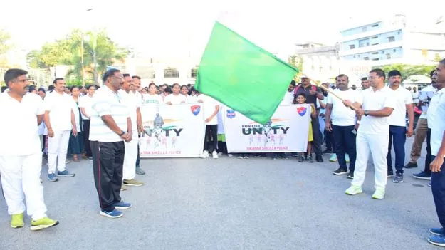 దేశ సమగ్రతకు సర్దార్‌ వల్లభాయ్‌ పటేల్‌ కృషి