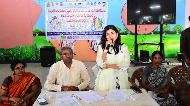 అర్హులైన దివ్యాంగులు, వృద్ధులకు ఉపకరణాలు