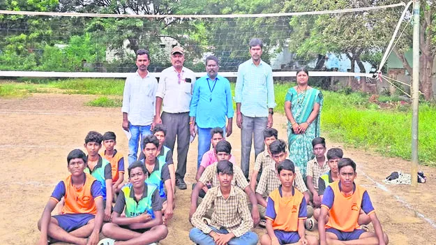 రాష్ట్రస్థాయి క్రీడల్లో విద్యార్థుల ప్రతిభ