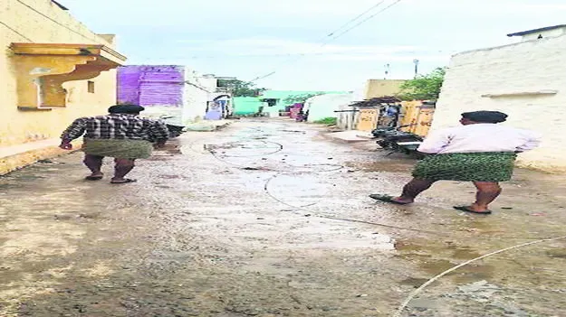 తెగిపడిన విద్యుత తీగ