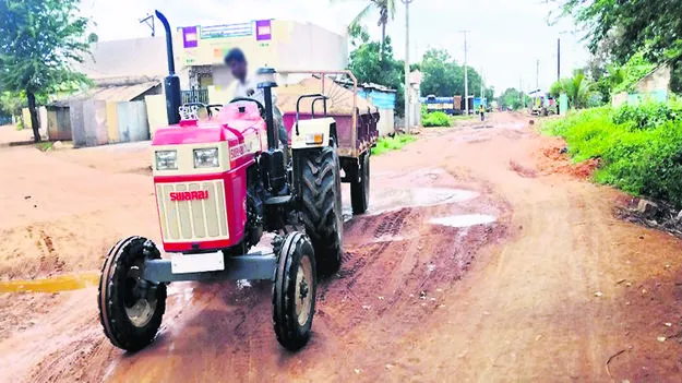 యథేచ్ఛగా ఇసుక తరలింపు