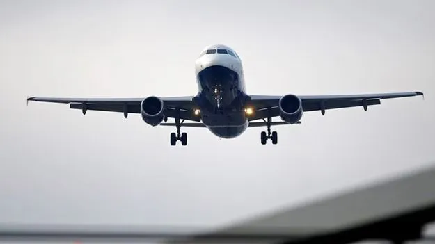 DGCA: పండుగల సమయంలో పెరుగుతున్న విమాన ఛార్జీలకు బ్రేక్ పడనుందా.. రంగంలోకి డీజీసీఏ