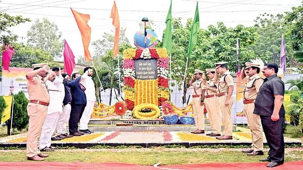 అమరుల త్యాగాలు చిరస్మరనీయం
