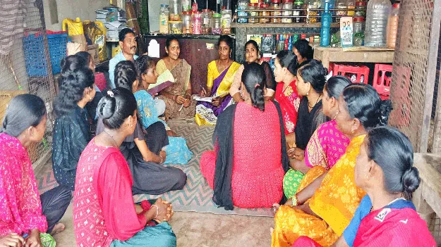 బాలికల అభ్యున్నతికి..