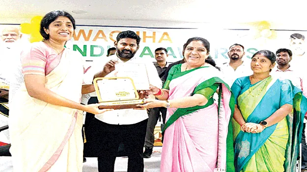 Cleanliness    పరిసరాల పరిశుభ్రత అందరి బాధ్యత