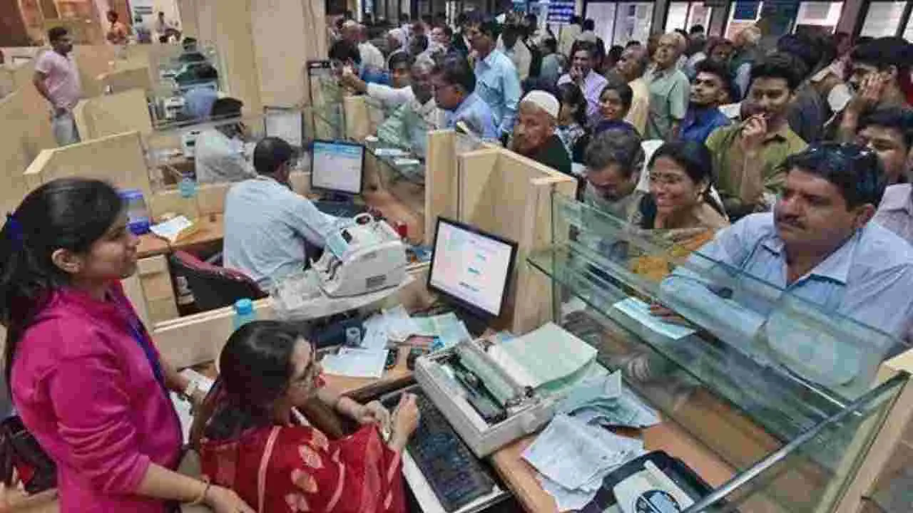 Bank Nominees: బ్యాంకు ఖాతాదారులకు అలర్ట్.. వచ్చే నెల నుంచి అమల్లోకి రానున్న కొత్త రూల్స్