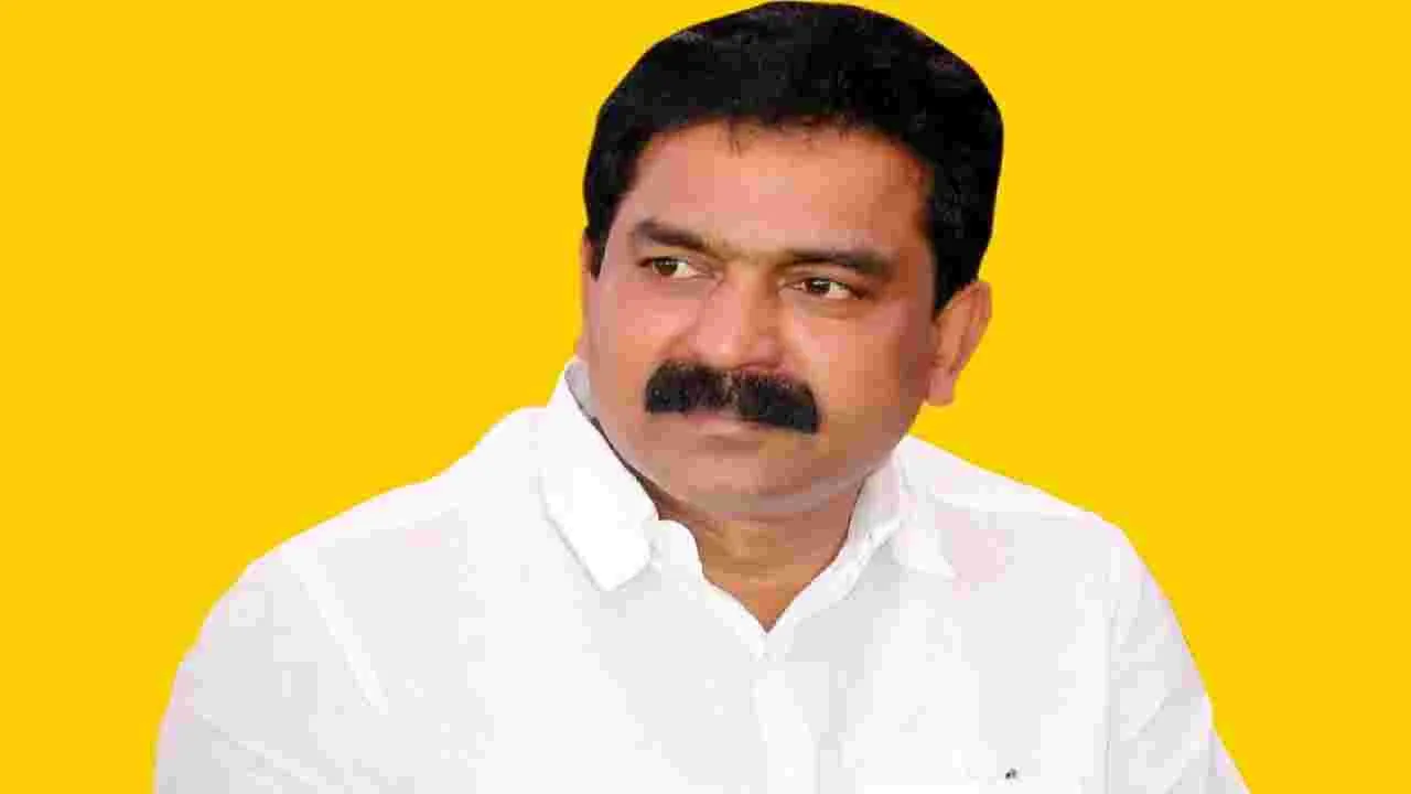 మానవత్వం చాటుకున్న ఎమ్మెల్యే బోడే ప్రసాద్