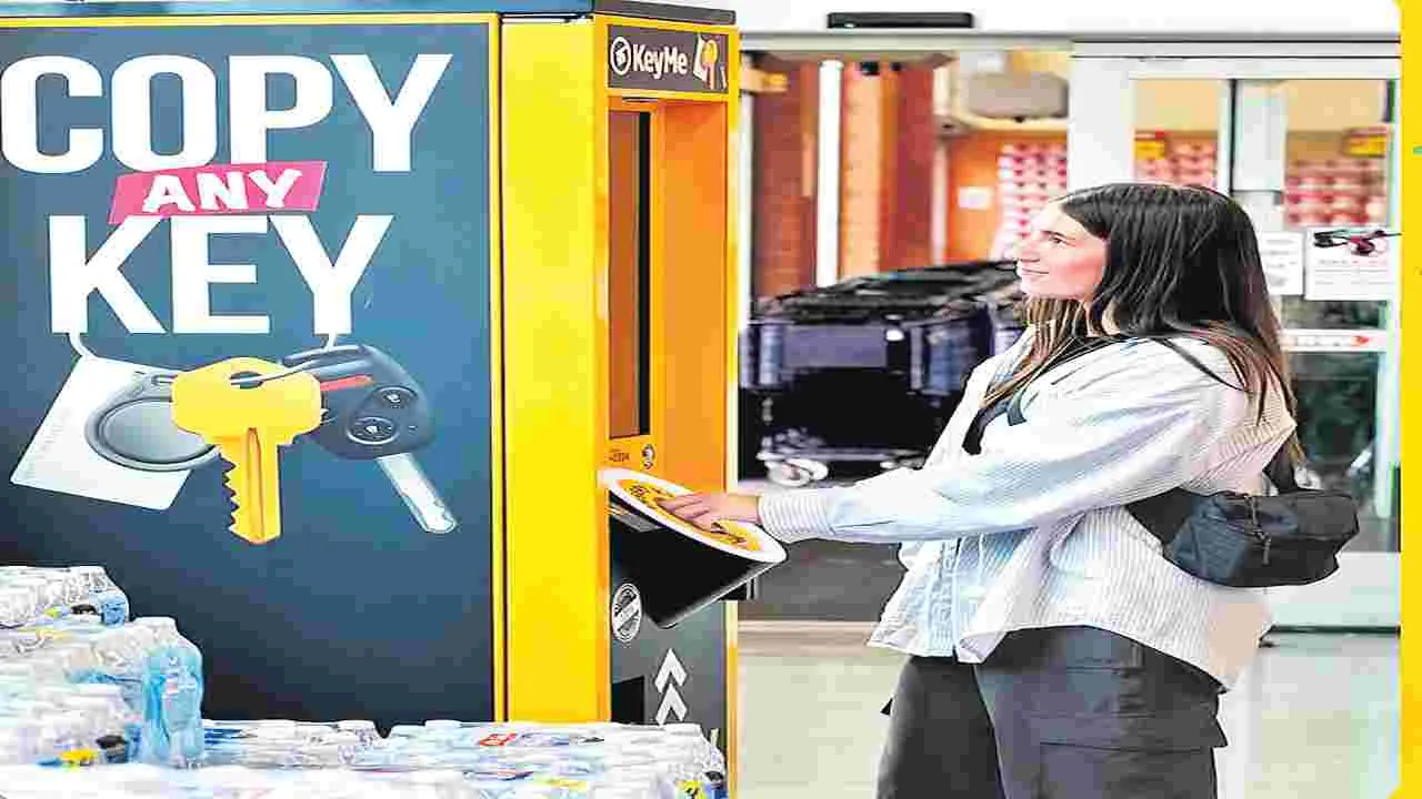 Duplicate locks: డూప్లికేట్‌ తాళాలు అందించే ఏటీఎంలు వచ్చేశాయ్...