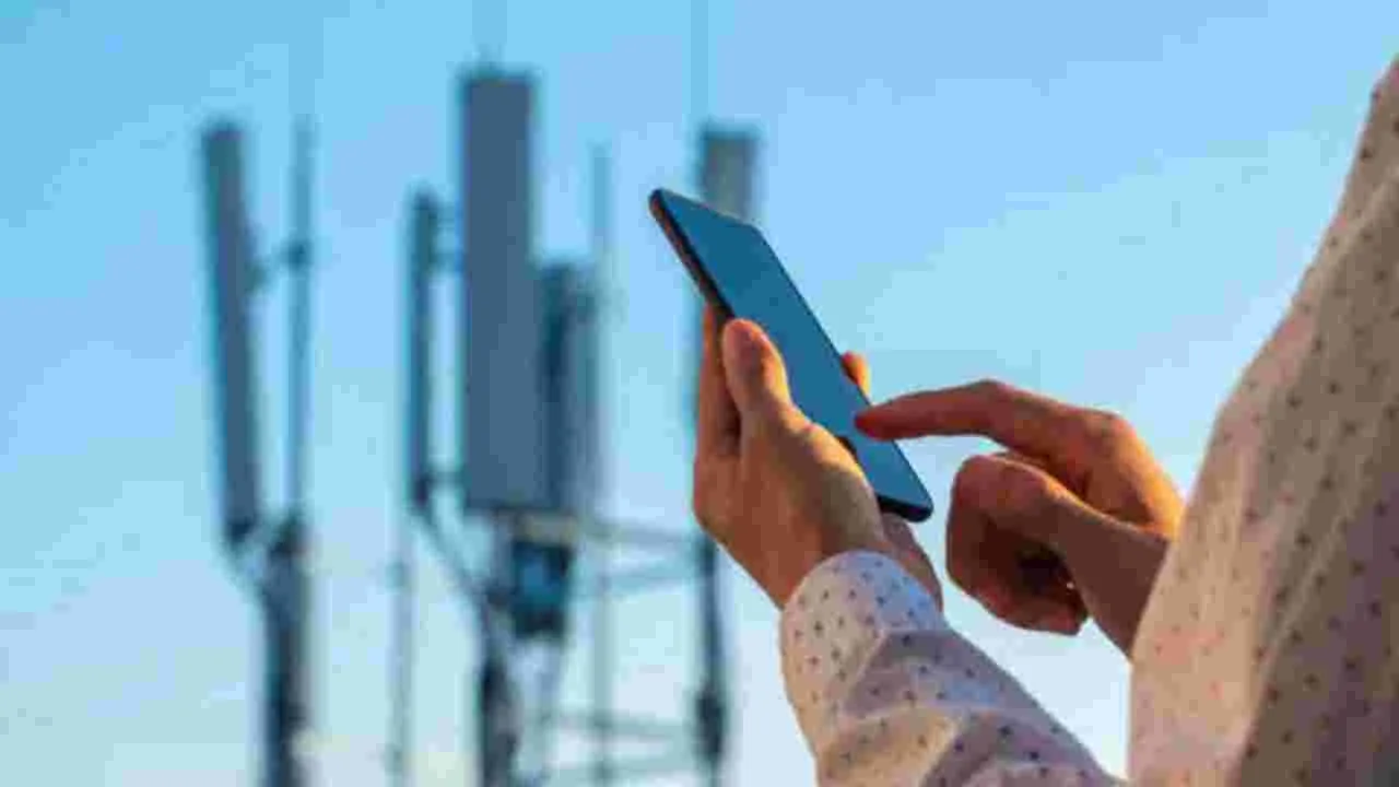 BSNL VoWiFi: మొబైల్ నెట్‌వర్క్ లేకపోయినా కాల్స్ చేయొచ్చు..మార్కెట్లోకి కొత్త సేవలు