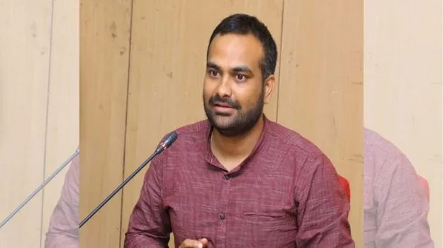 Jubilee Hills by-election: ఈవీఎంల ర్యాండమైజేషన్‌ పూర్తి..