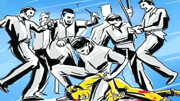 Hyderabad: నగరంలో.. అల్లరిమూకల ఆగడాలు