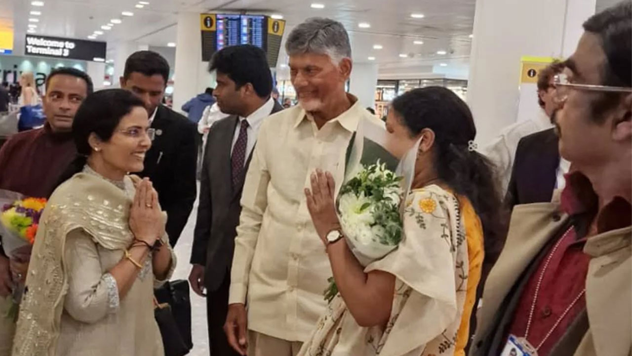 CM Chandrababu: ఏపీ సీఎం చంద్రబాబు దంపతులకి లండన్‌లో ఘన స్వాగతం