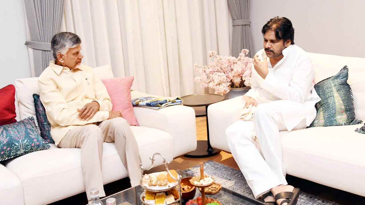 CM Chandrababu: పవన్ కళ్యాణ్‌కు సీఎం చంద్రబాబు పరామర్శ.. 