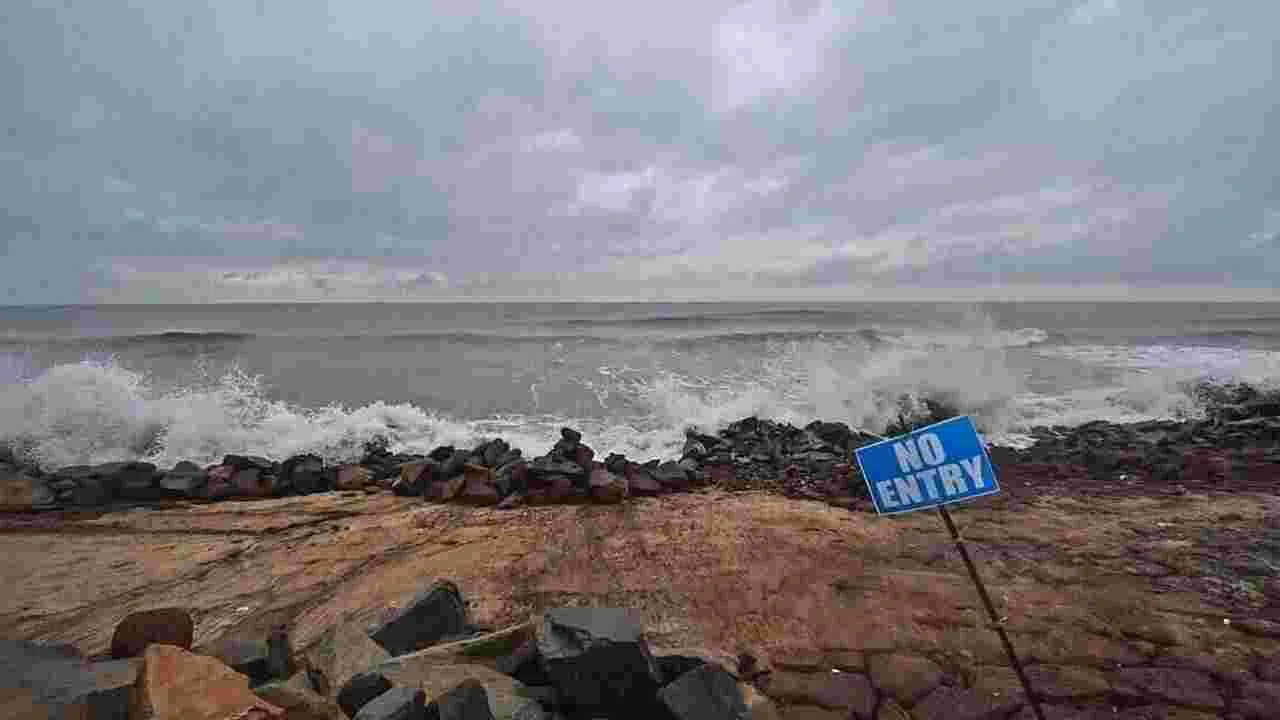 Cyclone Montha Safety Guidelines: తుపాను తర్వాత తీసుకోవాల్సిన జాగ్రత్తలు ఇవే..