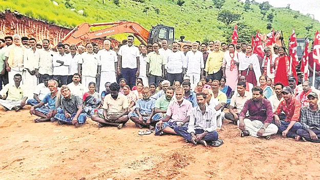 తమిళనాడుకు గ్రావెల్‌ తరలించొద్దు