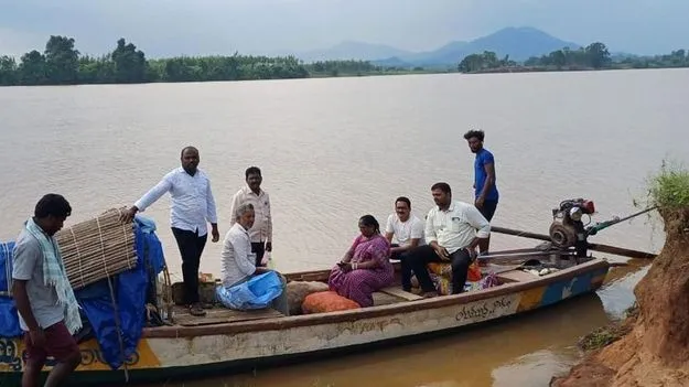 Godavari Floods Damage: వరద ఎఫెక్ట్.. నీటమునిగిన కాజ్‌వేలు, రోడ్లు