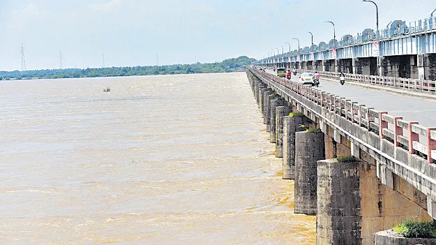 మళ్లీ గోదారి వరద 