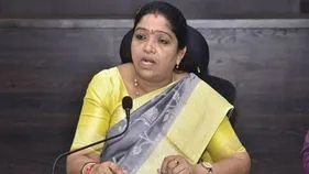 Sandhya Rani Coffee Controversy: కాఫీ గోలతో విలువైన ప్రశ్నలు రాకుండా చేశారు.. వైసీపీపై మంత్రి ఫైర్