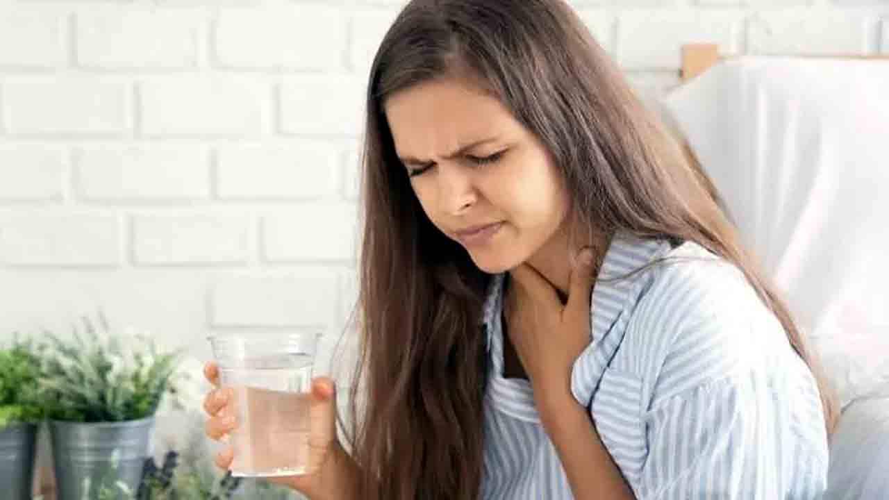 Hiccups Prevention Tips: మీరు ఎక్కిళ్లతో బాధపడుతున్నారా..అయితే ఈ 5 చిట్కాలు ట్రై చేసి చూడండి 