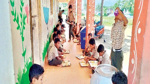 పర్యవేక్షణ ఉంటే ఒట్టు!