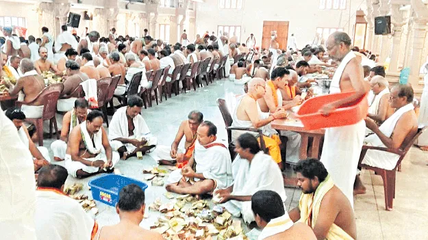 సత్యదేవుడి హుండీల ఆదాయం రూ.1.73 కోట్లు