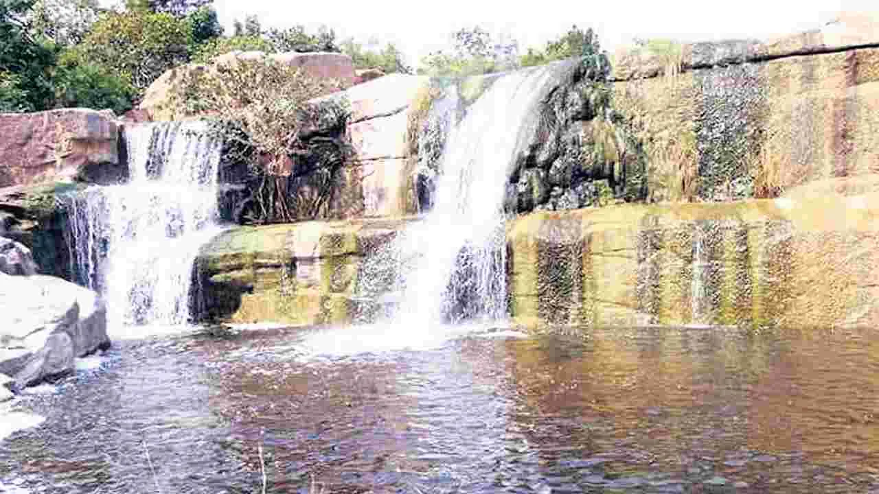  ఆహ్లాదం.. అజిలాపురం బుగ్గజలపాతం