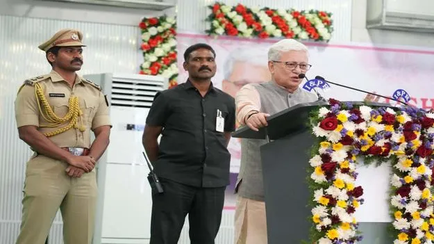 జిల్లా అభివృద్ధికి కృషి చేయాలి