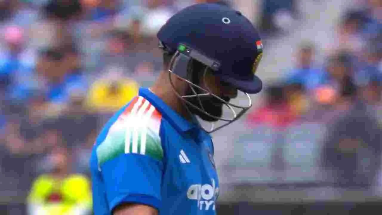 Ind vs Aus 1st ODI: కీలక వికెట్లు కోల్పోయిన టీమిండియా.. మ్యాచ్ 49 ఓవర్లకు కుదింపు..