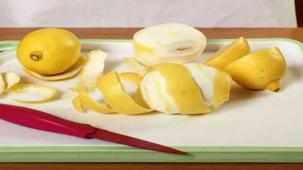 Benefits Of Lemon Peel: లావు ఉన్న వారికి నిమ్మ తొక్కలు  ఓ వరం.. ఎలా అంటే?