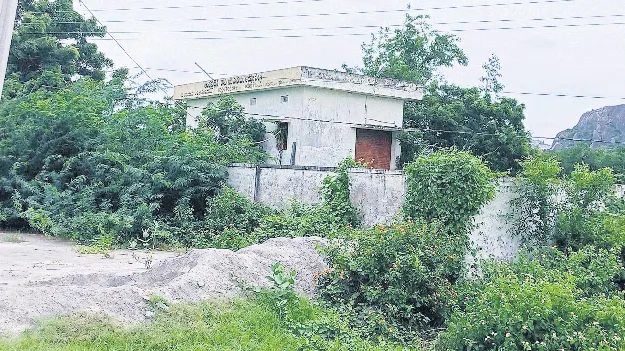 నిరుపయోగంగా ఎత్తిపోతలు