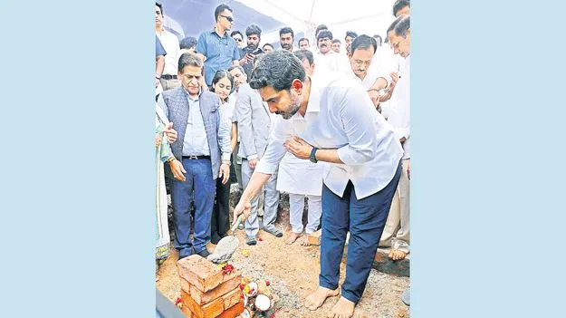 విశాఖే ఆర్థిక రాజధాని 