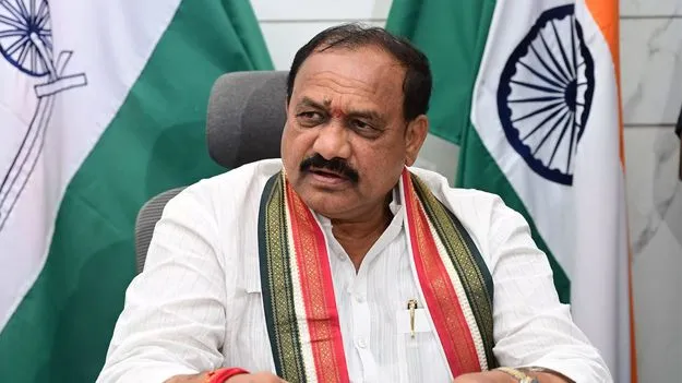 BRS To Congress: నవీన్ యాదవ్‌ను గెలిపిస్తే జరిగేది ఇదే: పీసీసీ చీఫ్