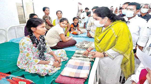 Better Medical Care     మెరుగైన వైద్యం అందించాలి