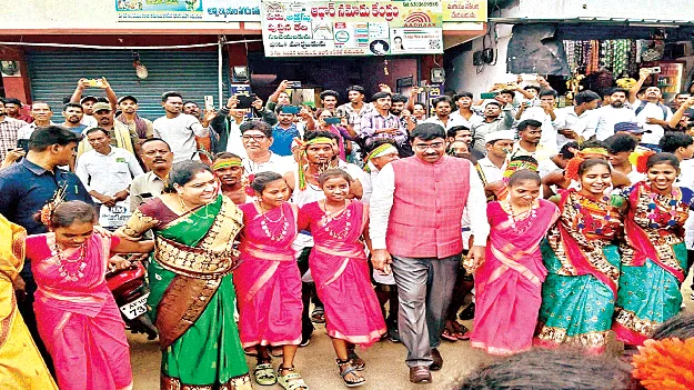  ‘Vanamtho Utsavam’ సందడిగా ‘వనంతో ఉత్సవం’